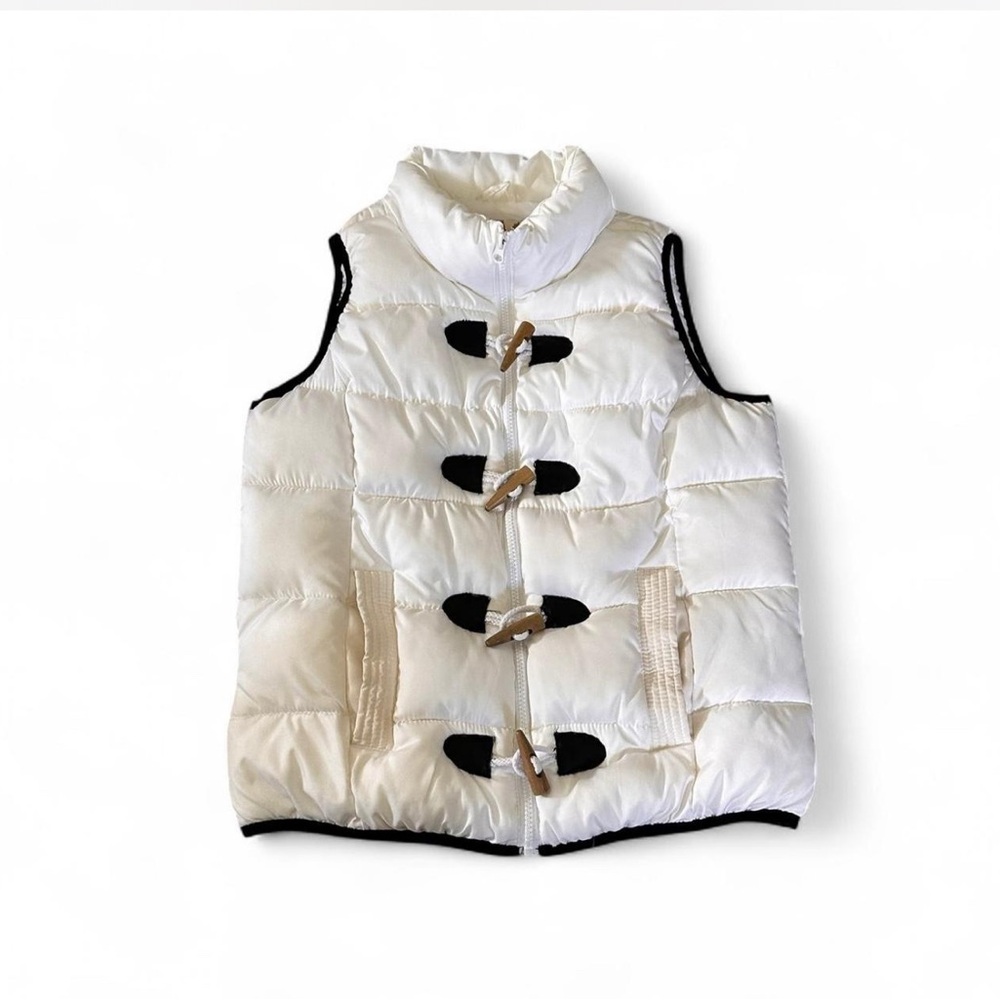 Stylish White Puffer Vest with Toggle Closures